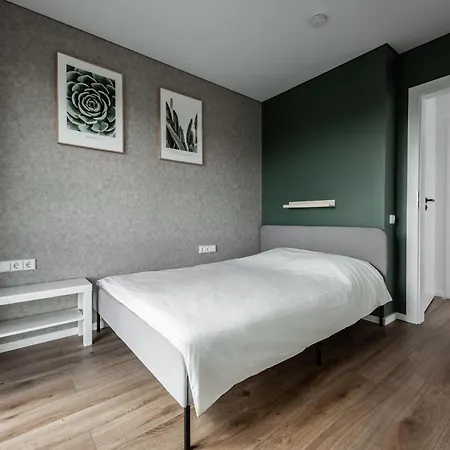 Urban Hideaway Terrace - Kaunas Clinics Apartment *